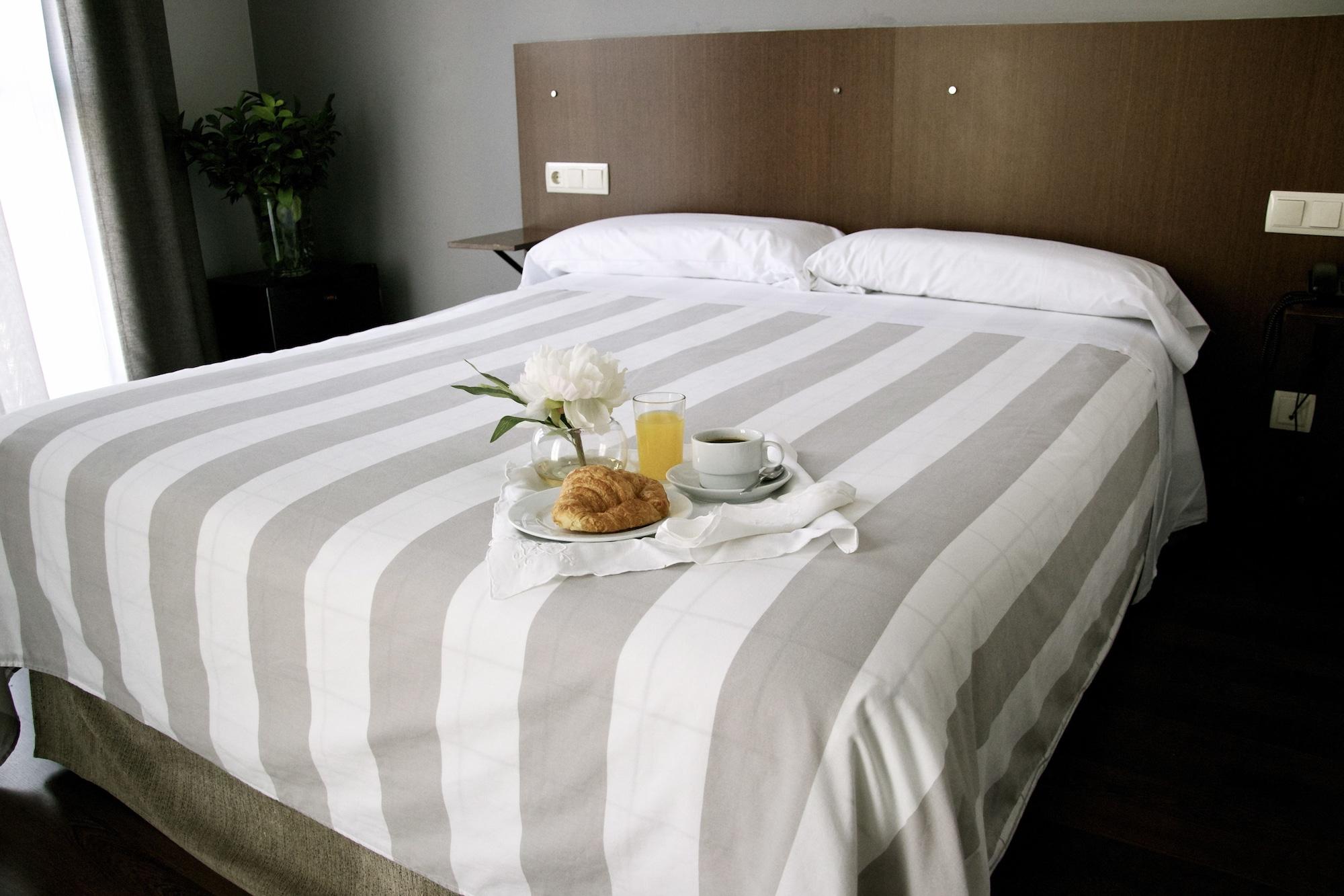 Hotel Sirimiri Більбао Екстер'єр фото