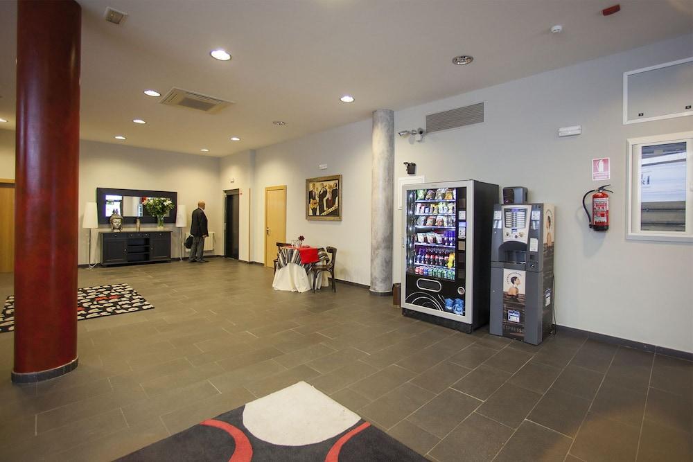 Hotel Sirimiri Більбао Екстер'єр фото