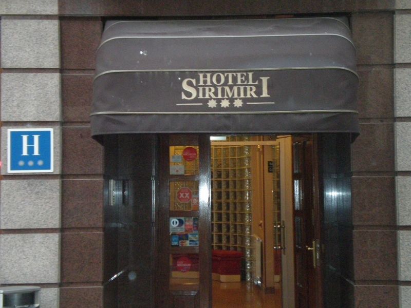 Hotel Sirimiri Більбао Екстер'єр фото